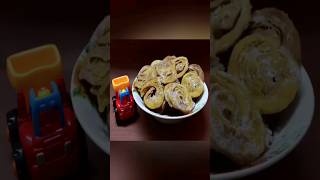 How To Make Surul Poori?? Pathir Patheni Chiroti Sweet Recipe Yummy