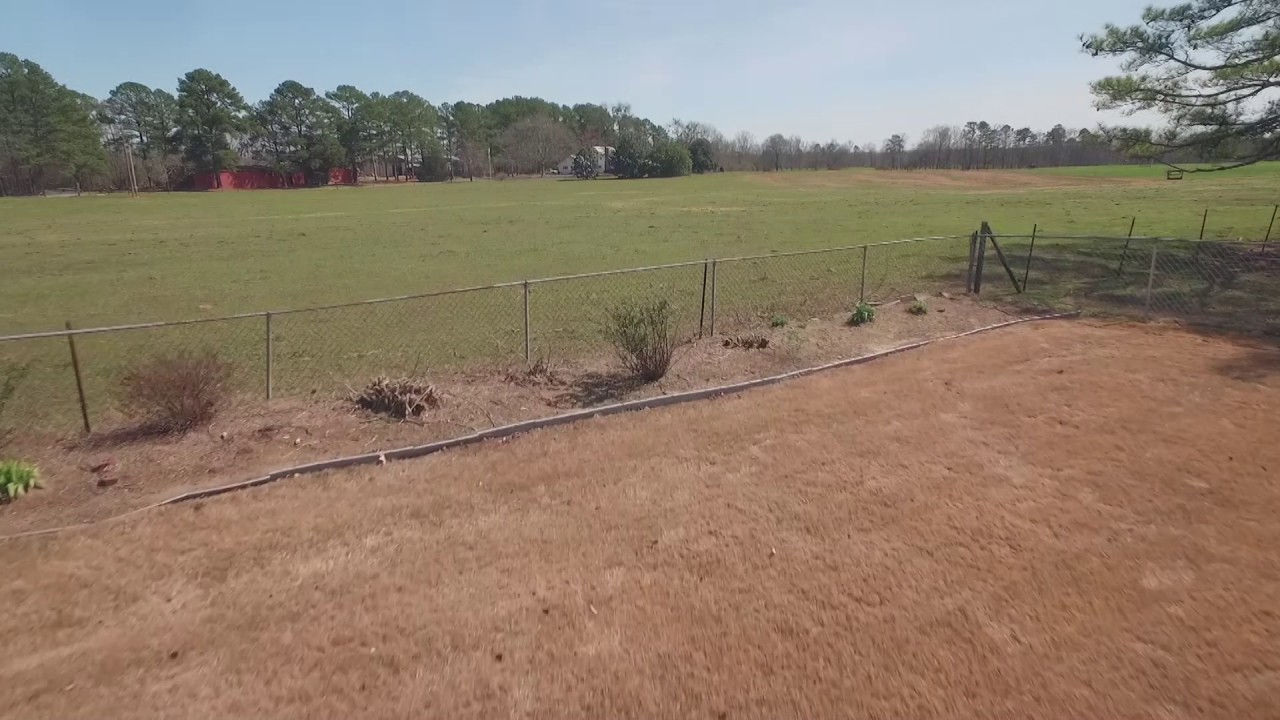 DJI Phantom 3 Professional: Random Flying at the Cattle Ranch in ...