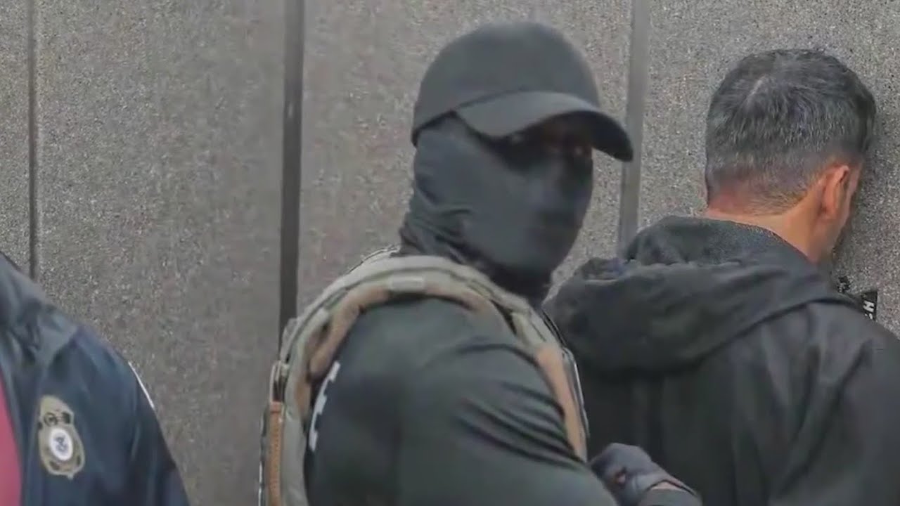 Leaders debate bill to ban California law enforcement from wearing face masks