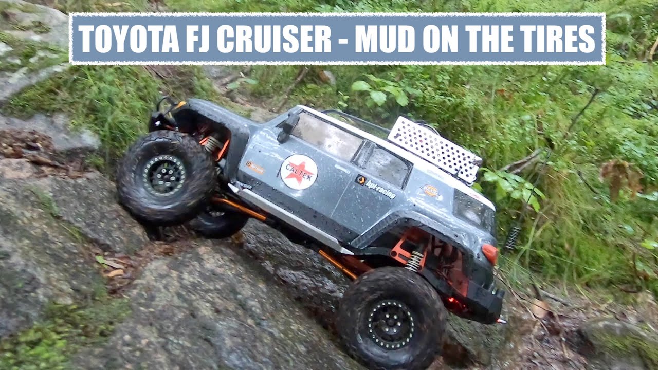 TOYOTA FJ CRUISER MUD ON THE TIRES YouTube