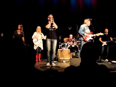Mikael Rickfors - House On The Beach