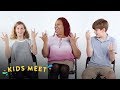 Kids Meet a Deaf Person (Talbott & Vanessa) | Kids Meet | HiHo Kids