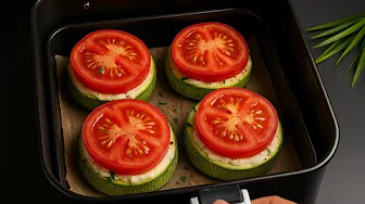 This air fryer zucchini recipe has gone viral! It's ready in just 5 minutes!