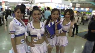 Behind the scenes: Computex booth babes in HD