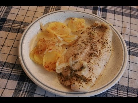 Video: Cómo Hornear Pescado En El Microondas