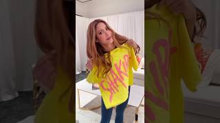@Shakira Nuevo Y Lindo Merchandising De La Gira! Nos Vemos Esta Noche En Palm Desert!