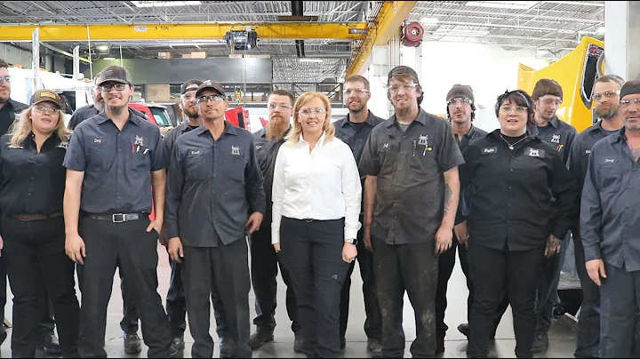 Sara Shaw #WomenInAutomoti...  #NADAcontest