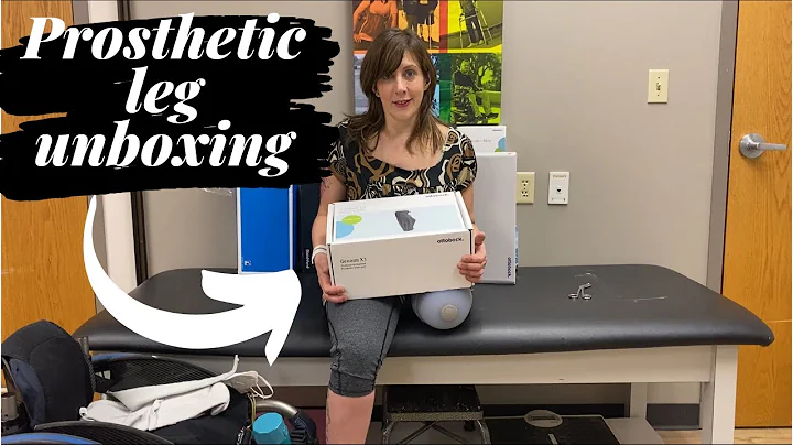 What's in my prosthetic above knee amputee leg kit? (Unboxing Genium X3)