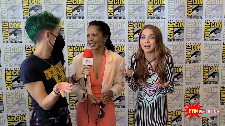 The Orville: Penny Johnson Jerald and Anne Winters...