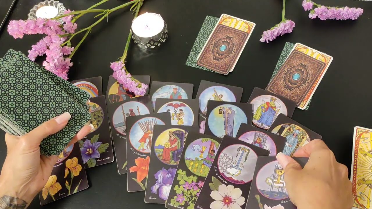 🎯 טארוט 🌿מה הוא חושב עלייך 💚מה על הלב שלו אלייך היום ☘️מסר עבורך🌱054-6087943