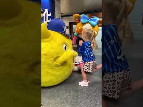 ❤️❤️❤️ . . . Baseball baseball wife MLB Milb motherhood parent daddy daughter mom