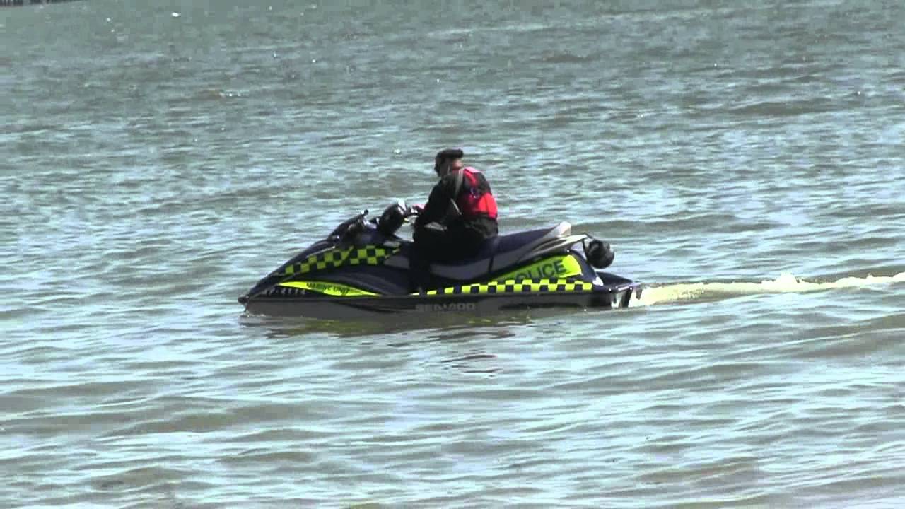 Essex Police Jet Skis.at Southend on Sea YouTube