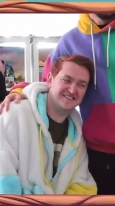 Scotts major boyfriend reveal. honestly we all knew. #scottsmajor  #smajor1995 #boyfriend #cambam
