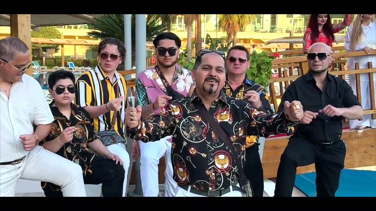 Andro Turecko - Skupina Lukáčovci (Vlastná pieseň)