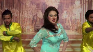 Sobia Khan Stage Performance Paa Japhiyan Ghut Ghut Naseebo Lal Punjabi Song - Smb