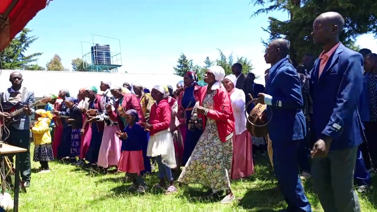 Ee Kamuktaindet, Toret Anyun Ichek