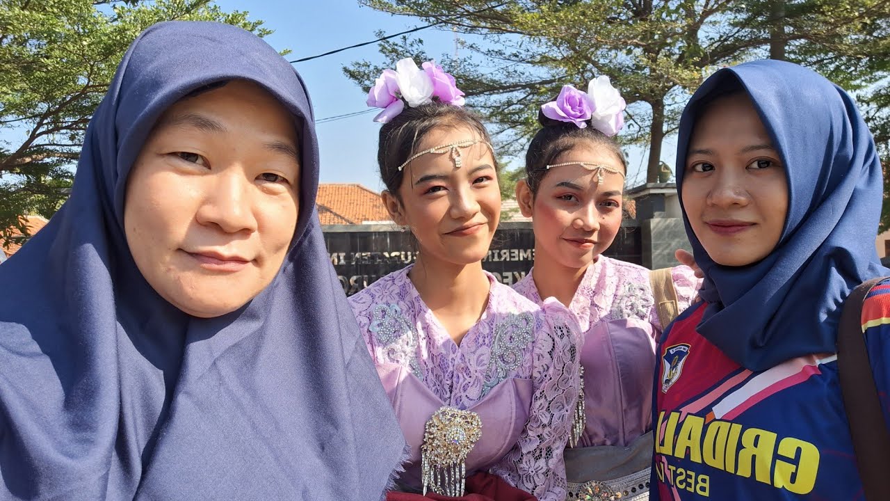 Tari Kembang Gadung dari SMPN 2 Haurgeulis (Kamis, 15/08/2024)