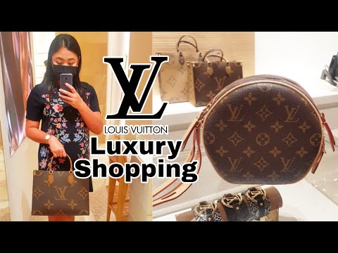 LV in Dubai Mall #wasalicious #lv #shopping #dubai #dubaimall #louisvu