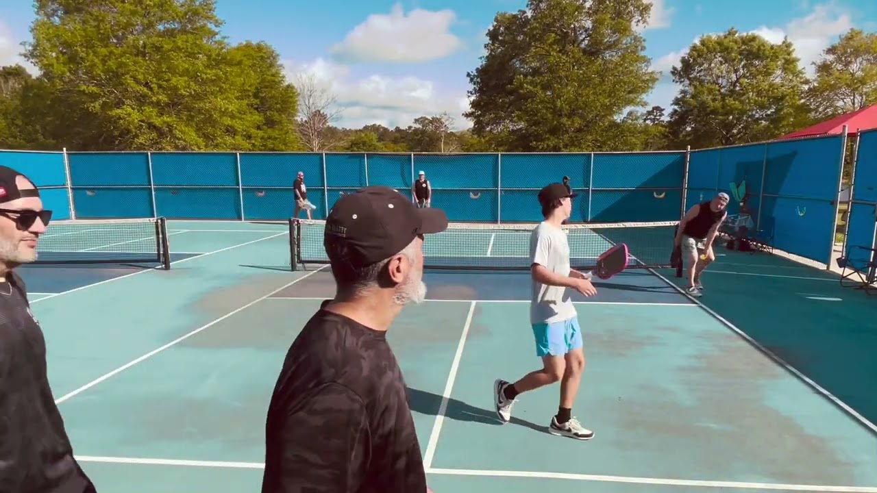 Ashley Kevin vs Welton Derrick