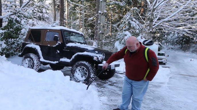 Homemade Windshield De-Icer Spray – Practically Functional