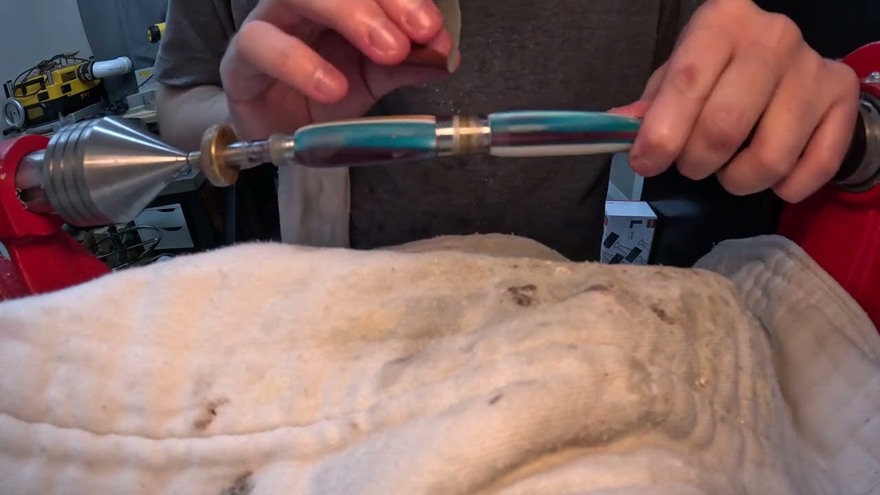 Cuban white and purple pen short