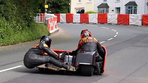 TT Isele Of Man 2014 - The Crazy Sidecar Race - Onboard - Pure Sound [HD]