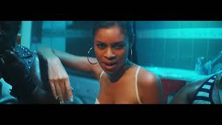 AlunaGeorge - Attracting Flies (Official Vid) (2013)