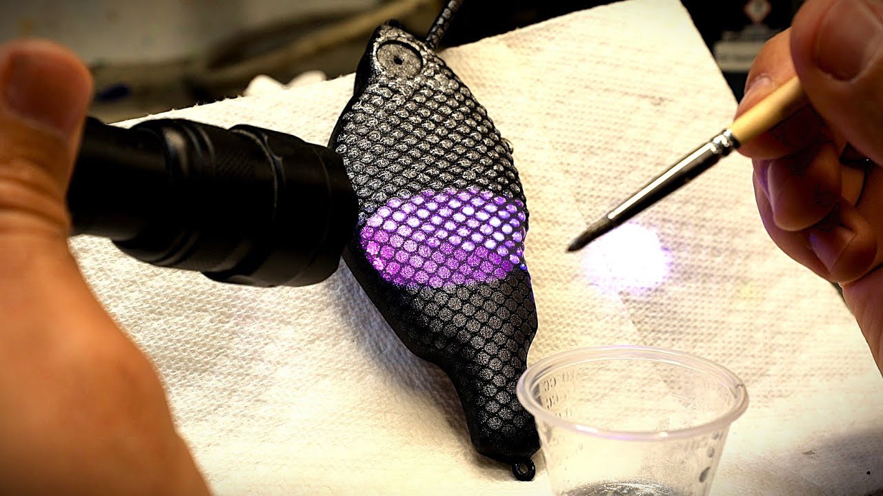 Applying 100s of UV Resin Scales by Hand to a Fishing Lure