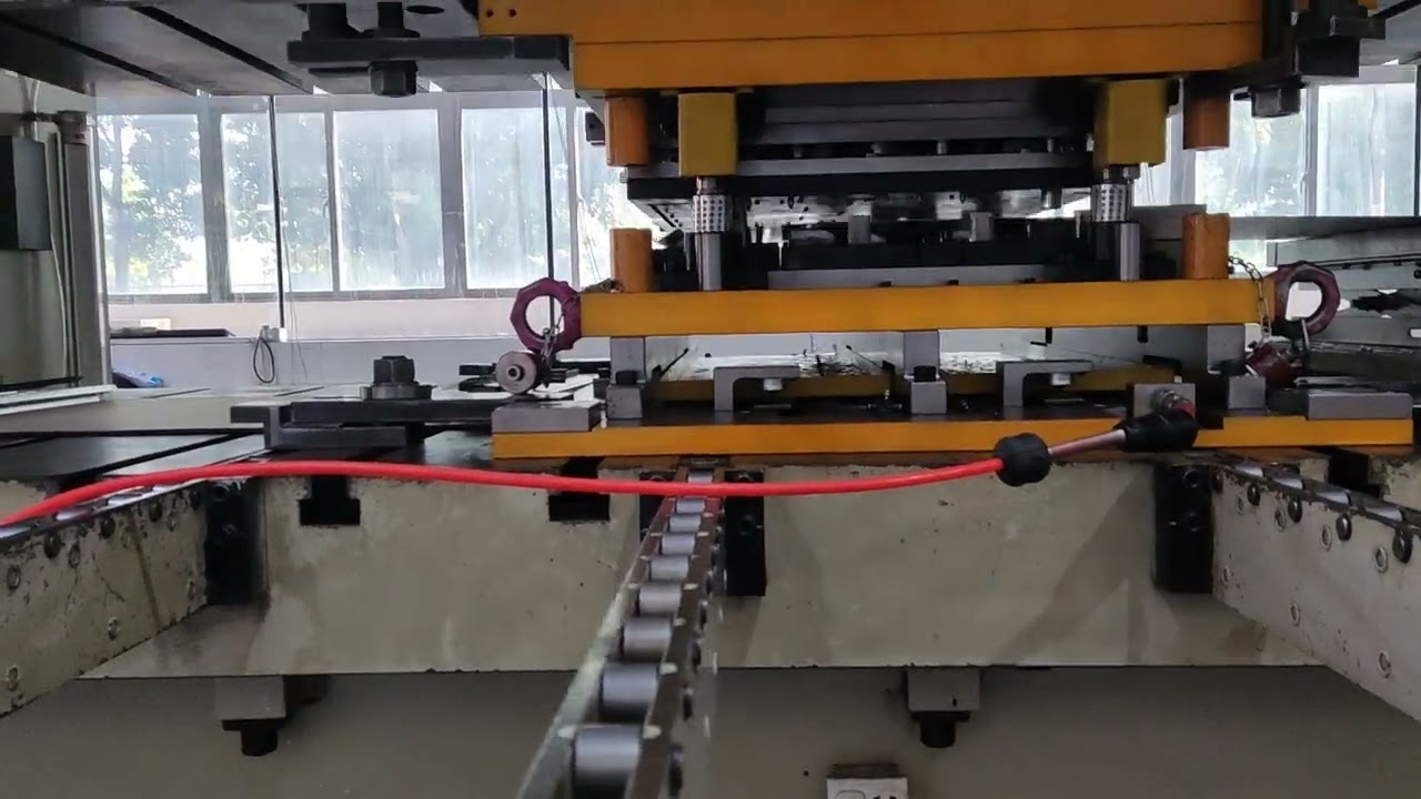 progressive die for stamping parts