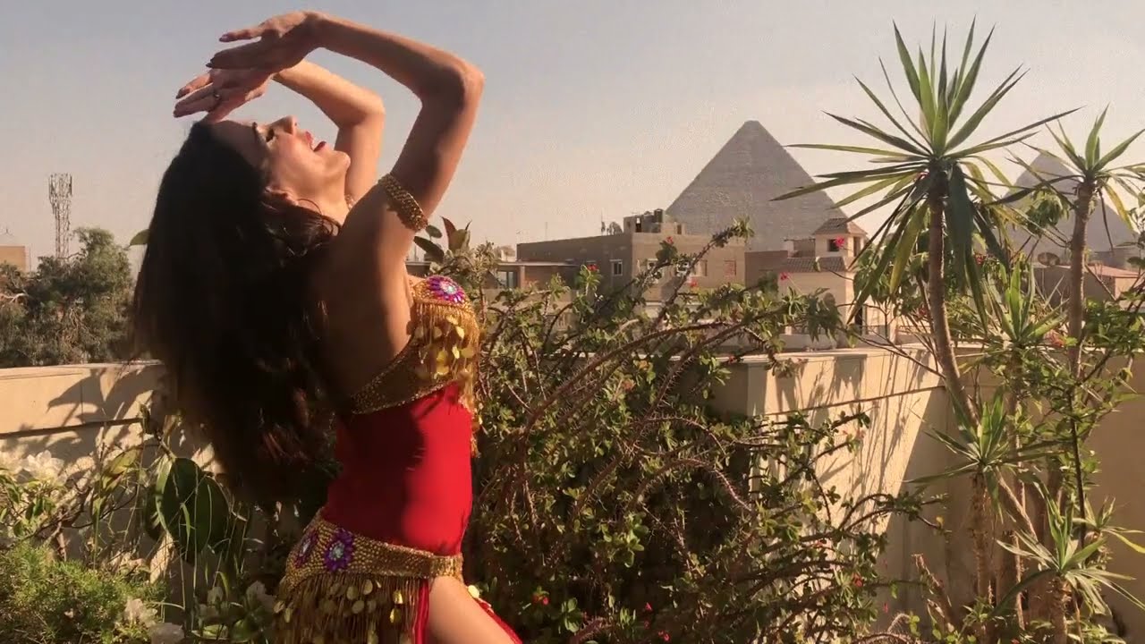 70's Raqs Sharqi ليله حب -  رقص شرقي  Natalie Nazario