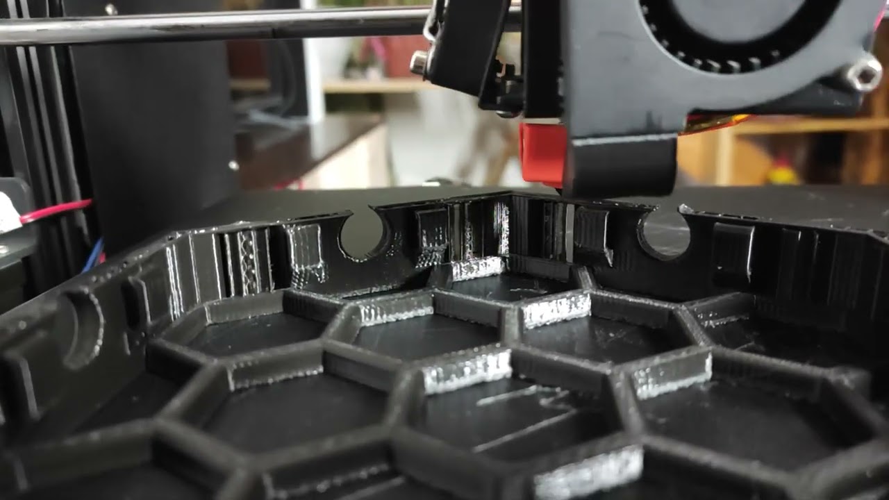 Как печатает 3d printer anet a8 PLUS 24В