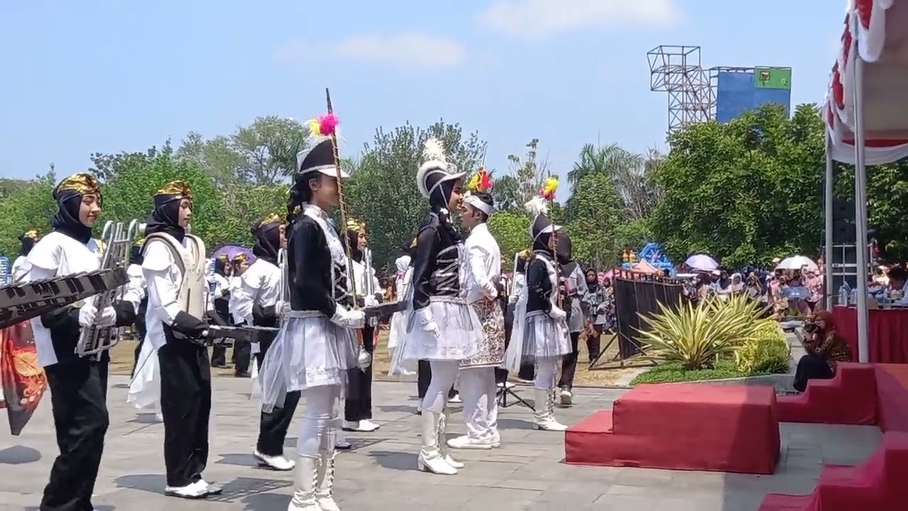 JUARA 1 dan 2 Drum Band SMAN 1 Pengasih Dalam Rangka HUT RI Ke 78