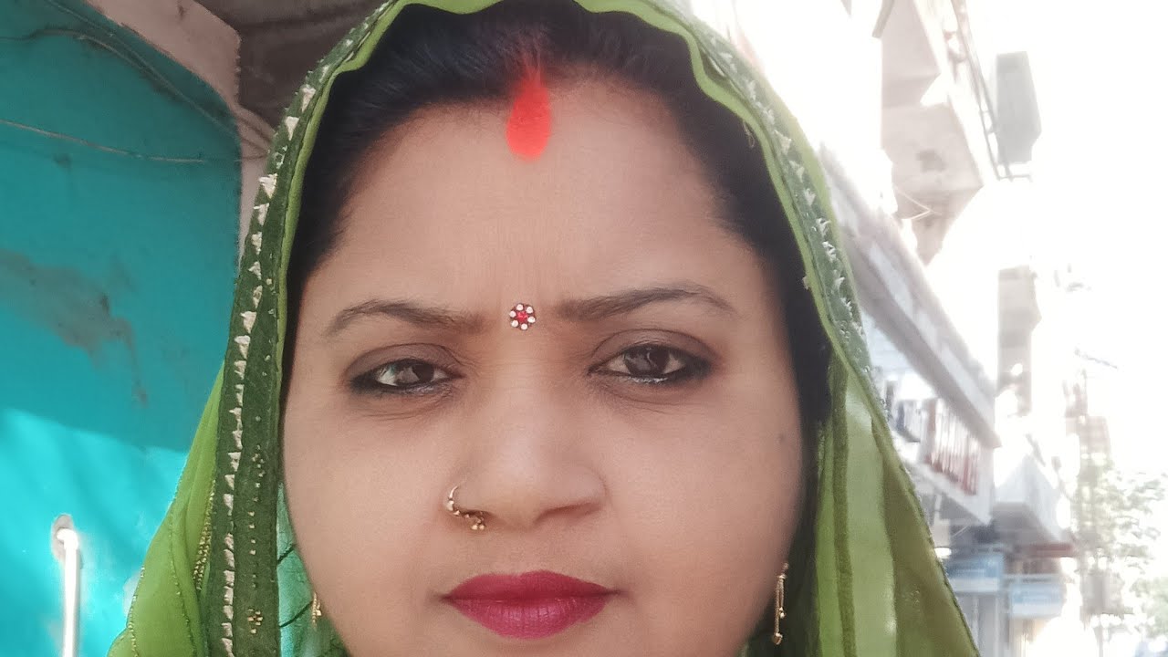 Anita Nishad लाइव है!