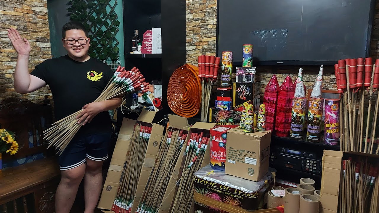 FIREWORKS DISPLAY  New Years Eve 2022 SALUBONG 2022