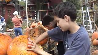 Bethel Pumpkin House - 2003 - Halloween Archives