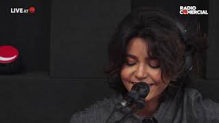 Rádio Comercial | Mari Froes canta "Figa De Guiné" ao vivo no Já se Faz Tarde