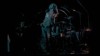 Led Zeppelin live - Audience v soundboard - Hamburg 1973