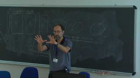 Selection of environmental variables in RDA