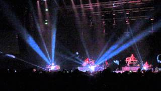 OneRepublic - Light It Up (Luxembourg, Rockhal) - 15.06.2015 (HD)