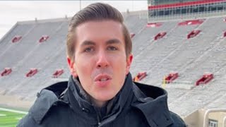 Famous 'Never Daunted' rally towels handed out to thousands of IU fans ahead of national championship Profile
