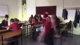 Hayvanat Bahçesinde Azdılar