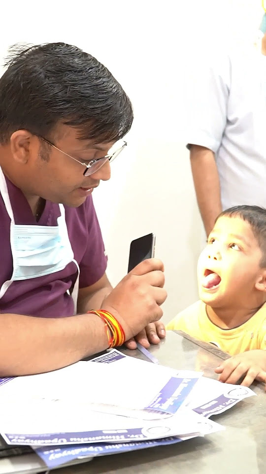 a-little-boy-after-tongue-surgery-dr-himanshu-upadhyay-doctor-boy