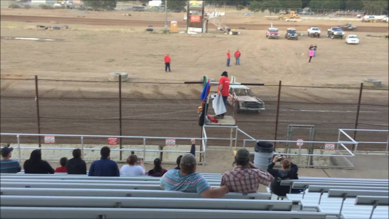 Hayfork Speedway Backwards Race Saturday June 18th 2016 - YouTube