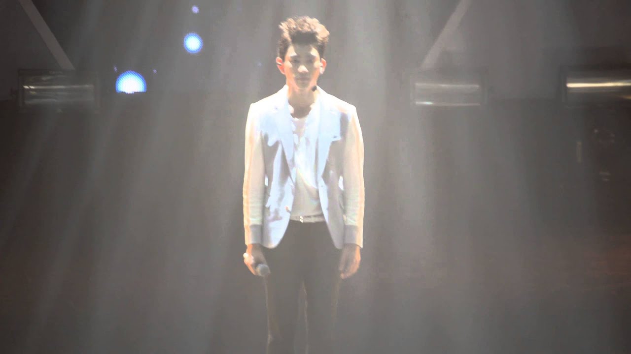 150120 대만 쇼케이스 - 黑色毛衣 (Jr. focus)