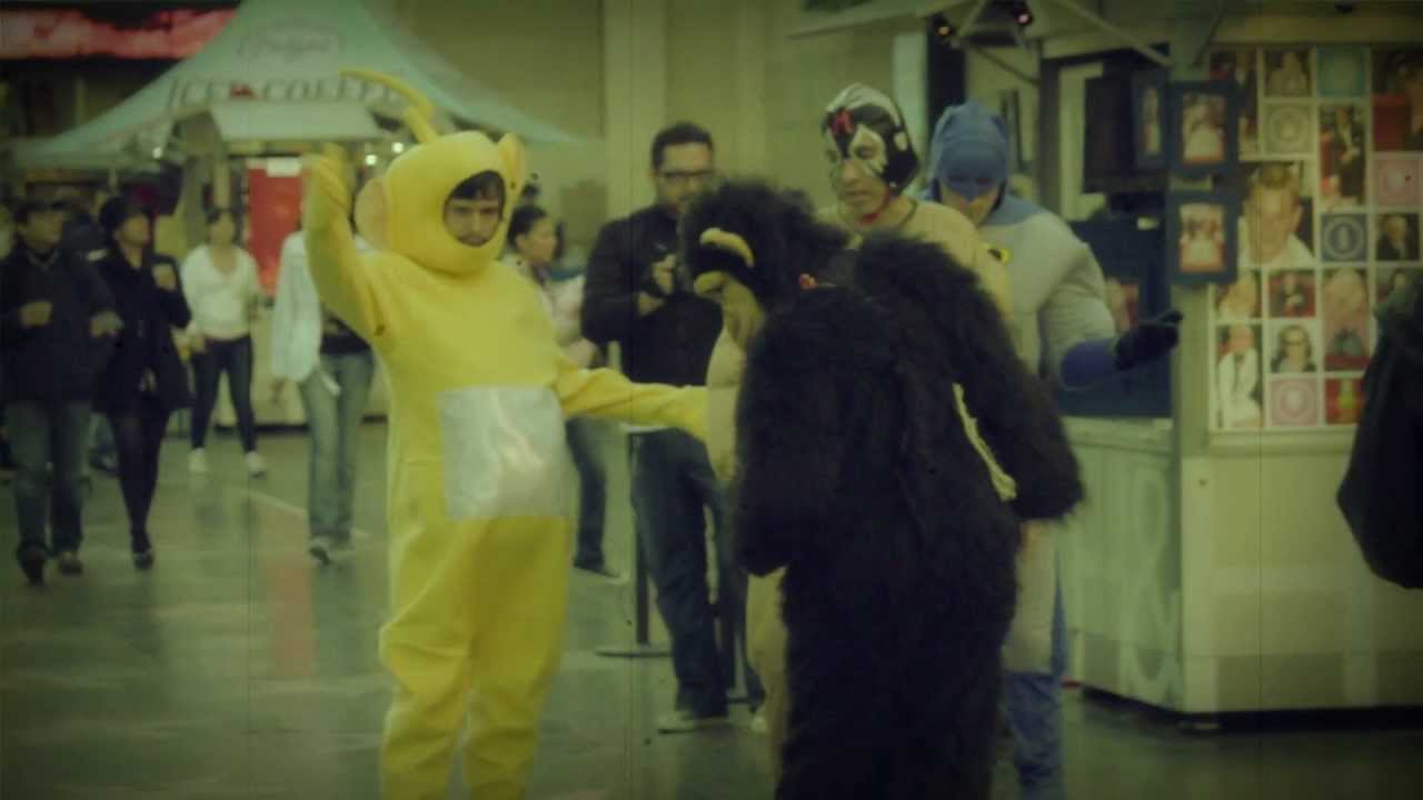 EL MAKAKO feat. BATATA Official Video Clip Palenke Soultribe adlı videoyu YouTube'da izle EL MAKAKO feat. BATATA Official Video Clip Palenke Soultribe adlı videoyu YouTube'da izle