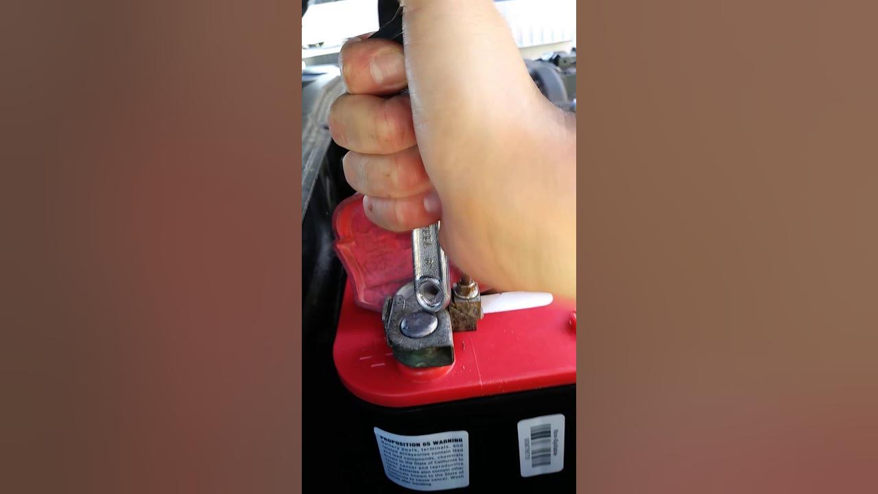 2006 Mustang Battery replacement - YouTube