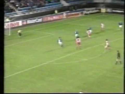 SBS Football Compilation with Bizarre Choice of Music