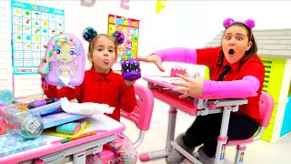 Ruby and Bonnie Pretend Play Learn Numbers and Spelling - Funny Educational Video for Children screenshot 4