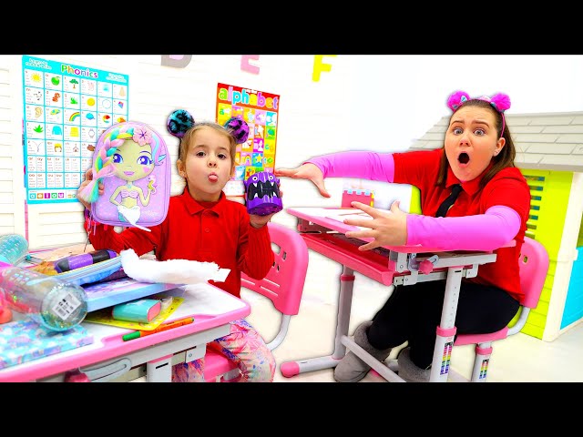 Ruby and Bonnie Pretend Play Learn Numbers and Spelling - Funny Educational Video for Children class=