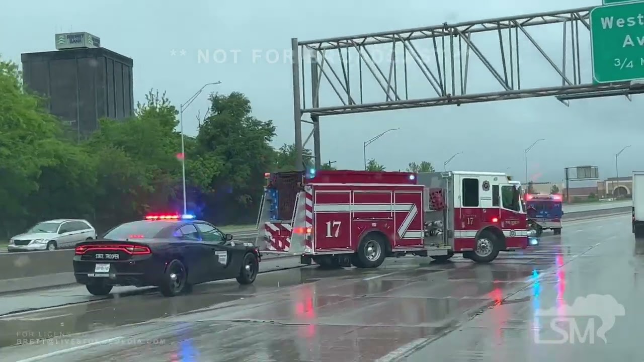 05-05-2022 Oklahoma City, OK - Heavy Rain Leads To Accidents